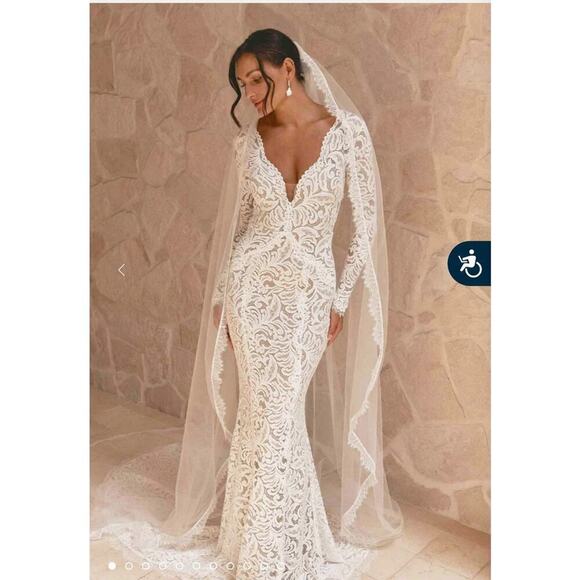 Grace Loves Lace Dresses & Skirts - Grace Loves Lace Olive Wedding Gown, Small, Cutout, Long Sleeve, Fitted